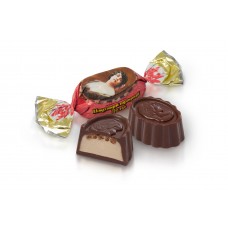 Chocolate candies "CHOCOLATE TRADITIONS DELIA"